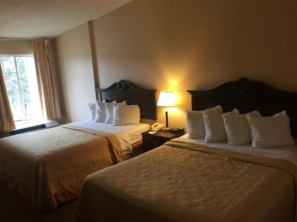 Quality Inn & Suites Danville Luaran gambar