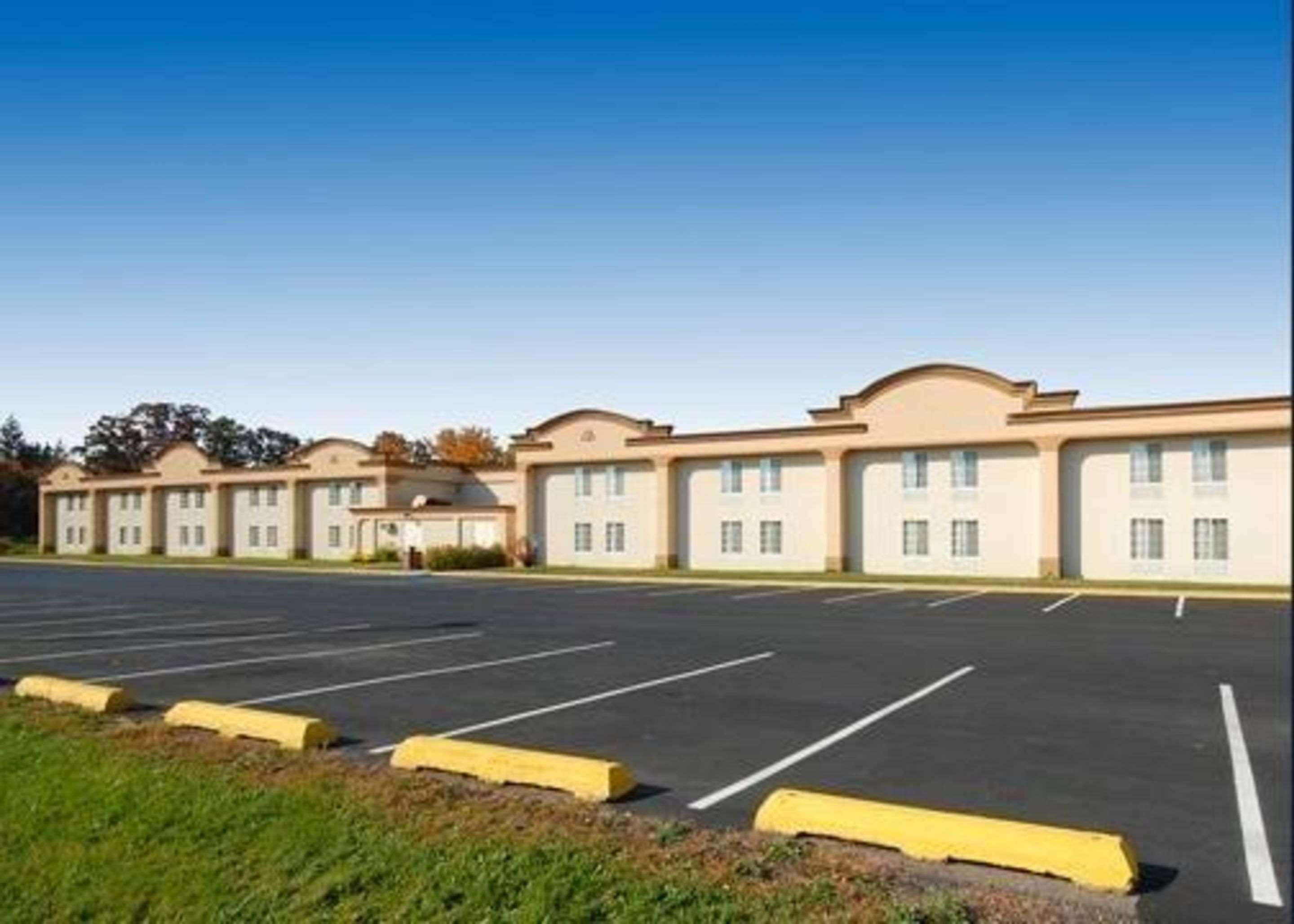 Quality Inn & Suites Danville Luaran gambar